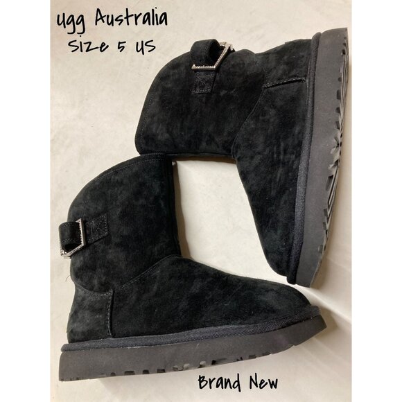 UGG Remora Buckle Crystal Bling Black Suede Fur Short Boots Size 5 US Women New - Picture 1 of 6